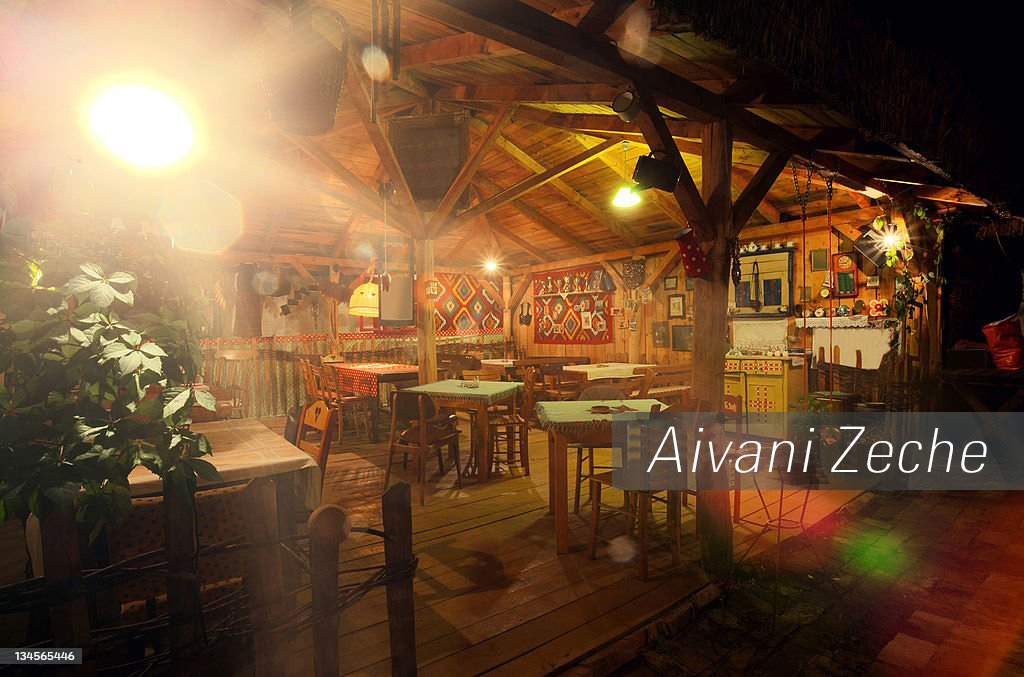 Simplicity in Motion